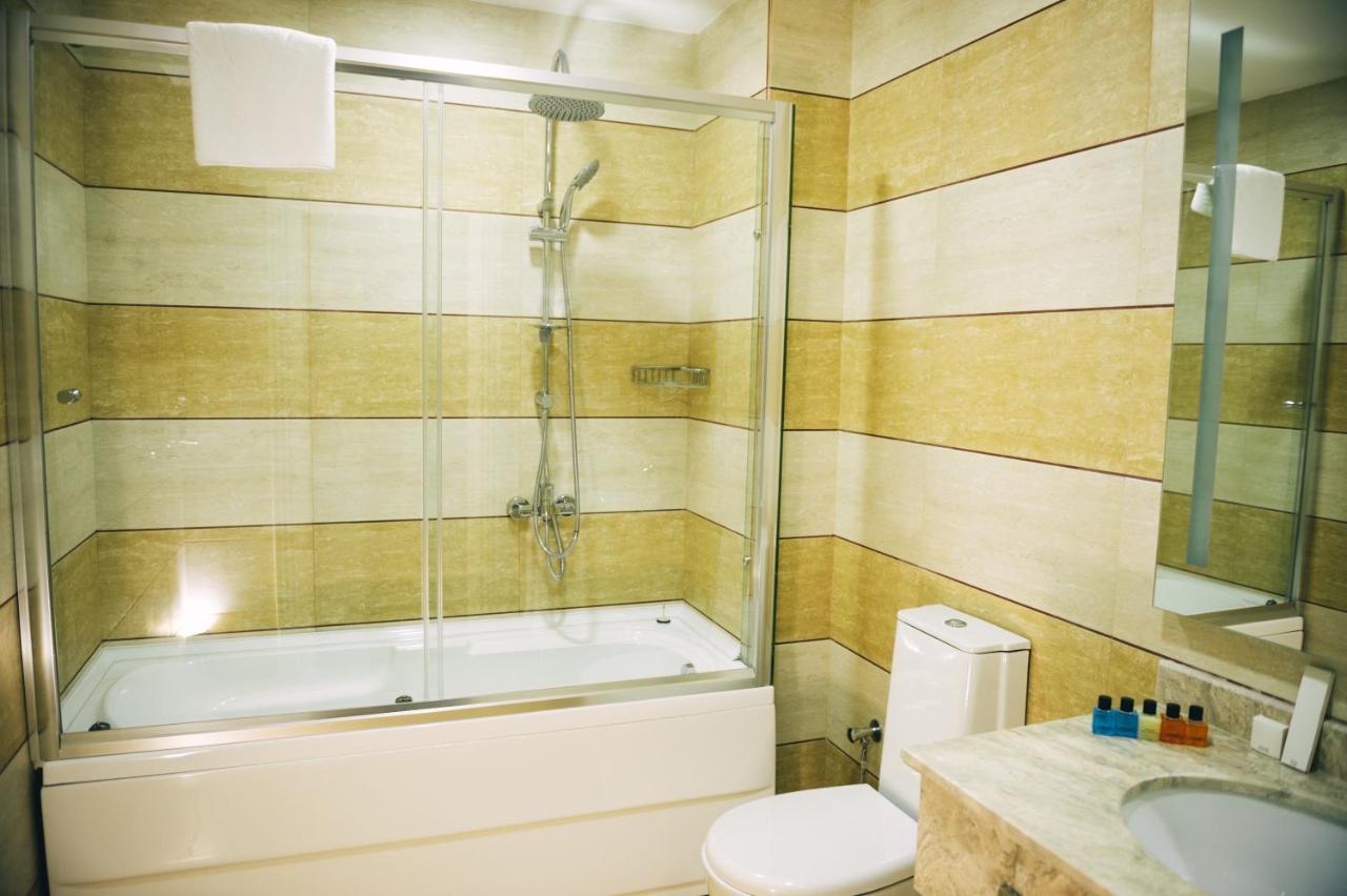 Emerald Suite Hotel 바쿠 객실 사진