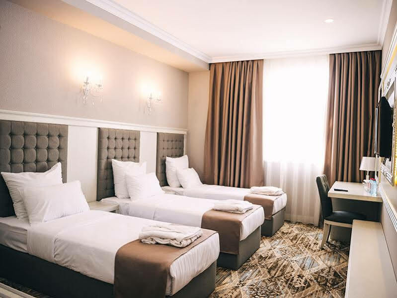 Emerald Suite Hotel 바쿠 외부 사진